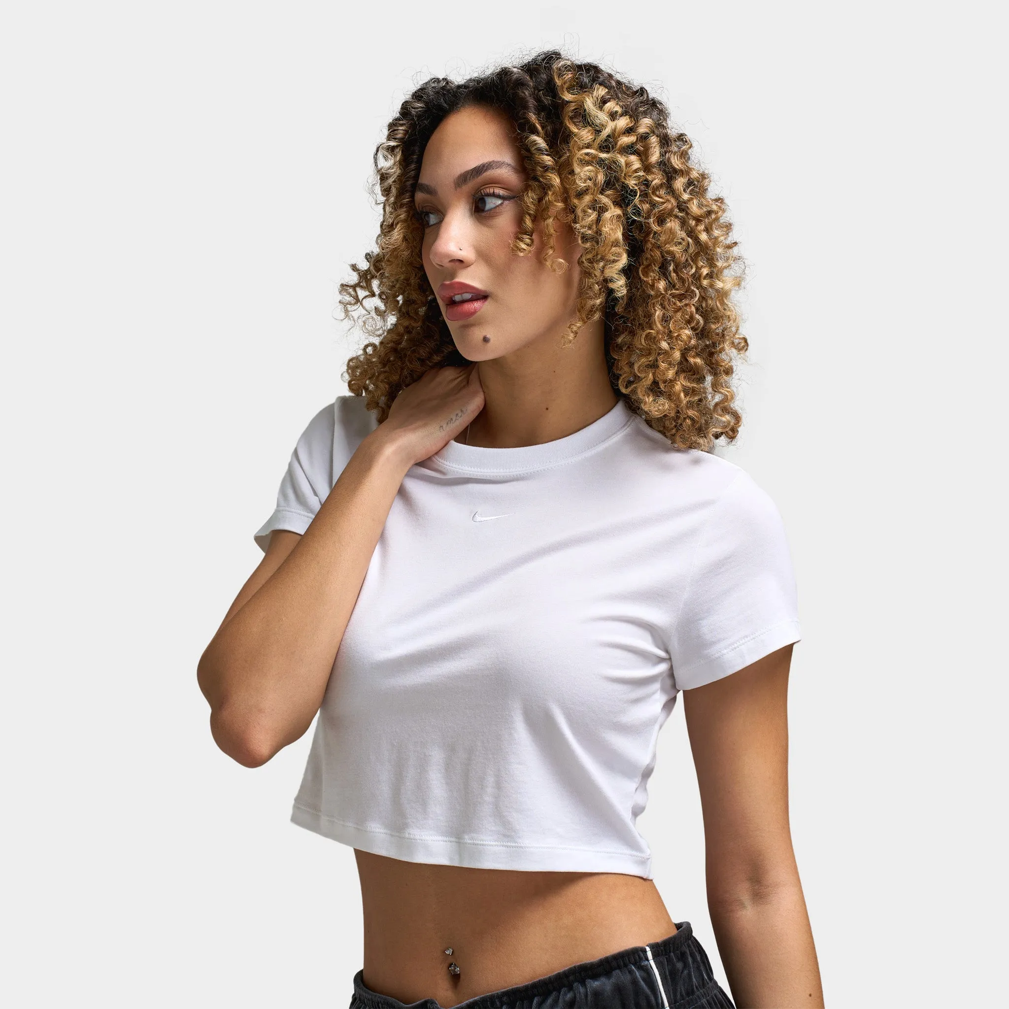 Nike Sportswear Women's Chill Knit Crop Top / White
